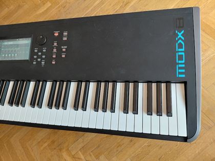 Yamaha-MODX8 weighted keys Great!